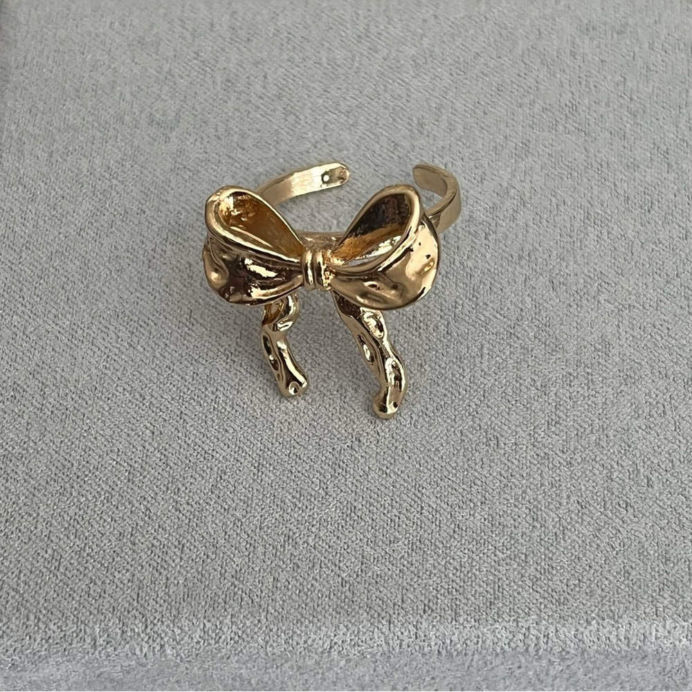 Adjustable Gold Bow Ring